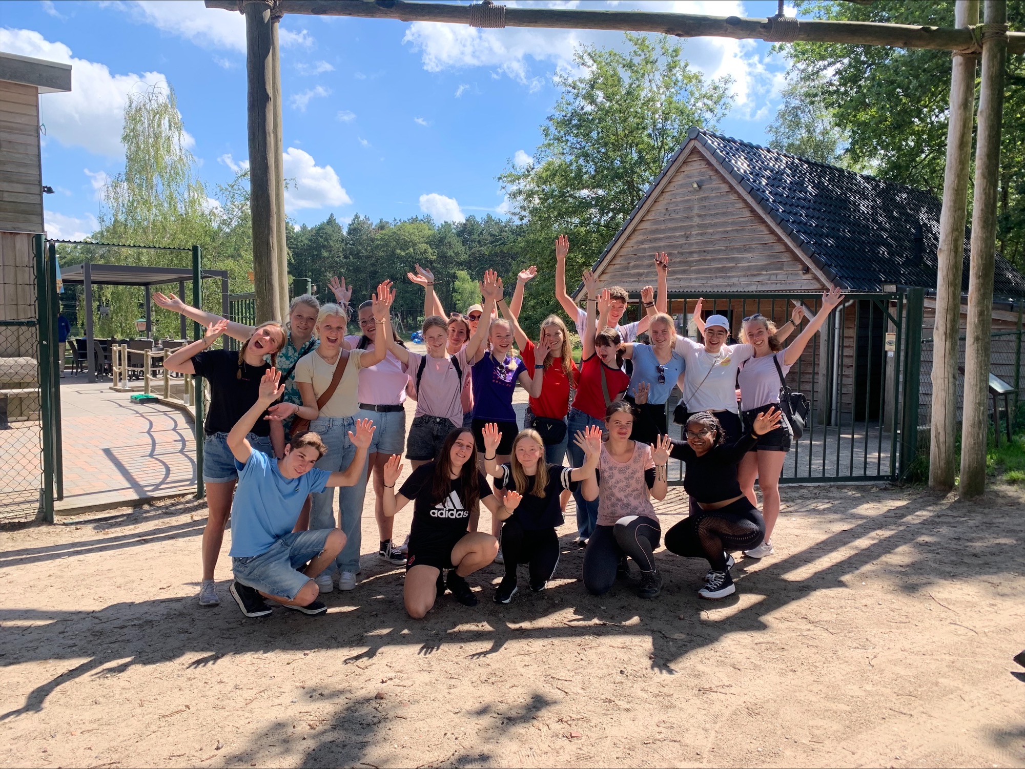 Unieke tienervakantie Outdoor CabinCamp Grolloo HGJBvakanties